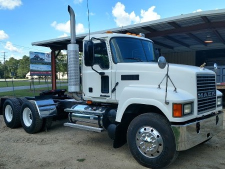 2007 MACK CHN613