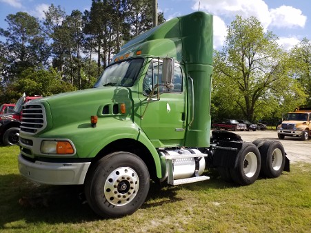 2006 STERLING DAY CAB