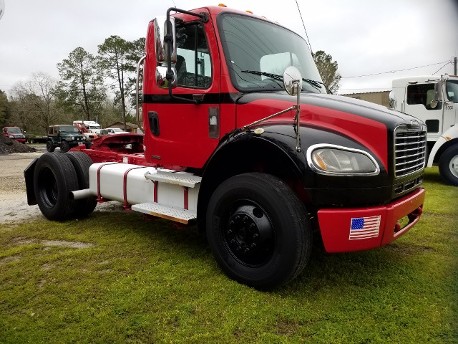 2007 FREIGHTLINER M2