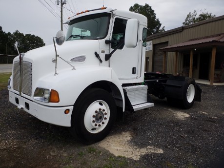 2005 Kenworth T300 Cummins